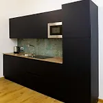 Threemoonsboutique House/pandora *