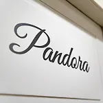 Apartament Threemoonsboutique House/pandora *